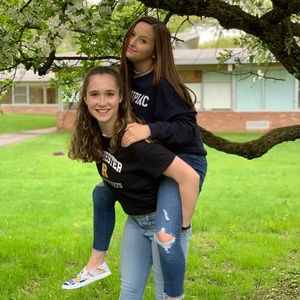 Meet your Posher, Nicole